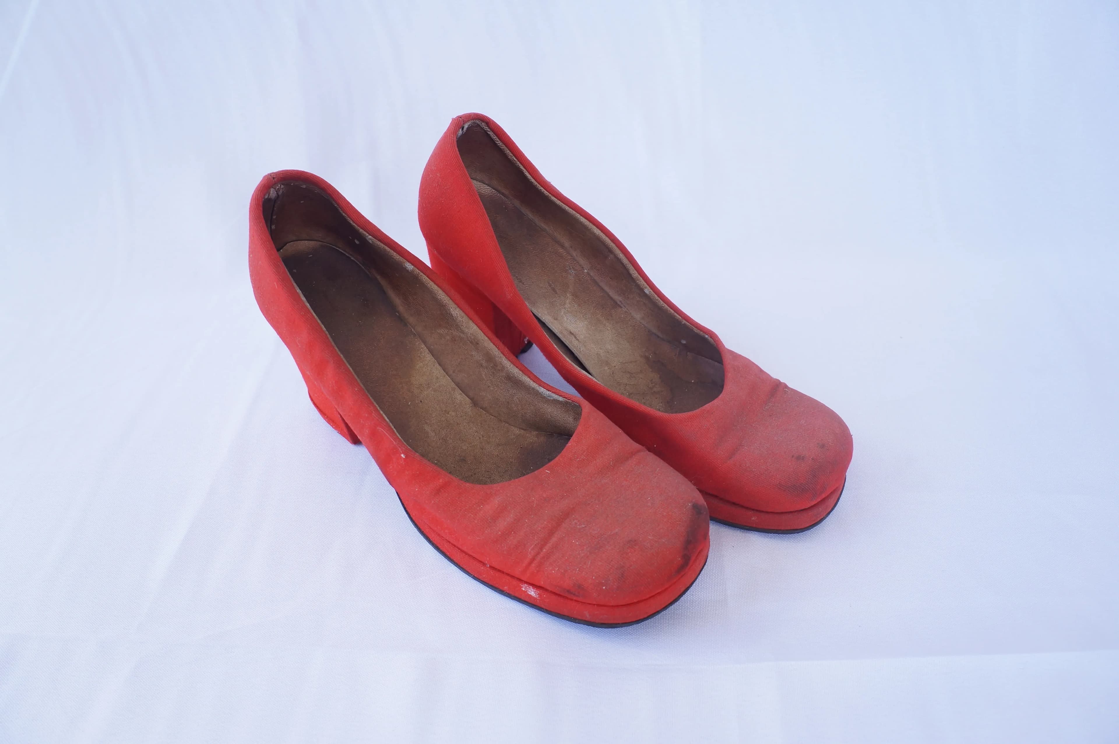 Par de sapatos (pé direito)